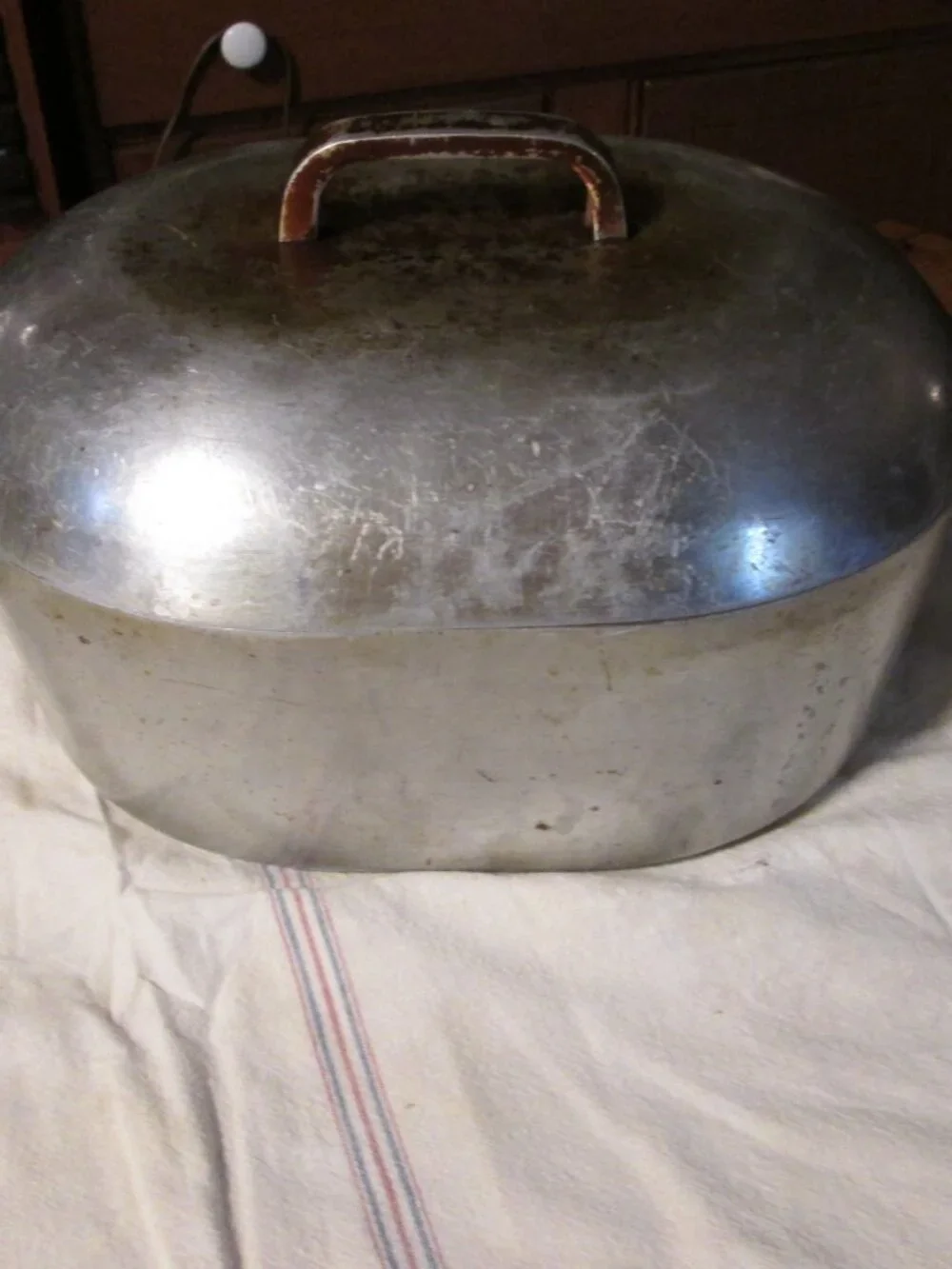 Vtg 16 in cast aluminum roast pan 1930s dome lid heavy cast aluminum